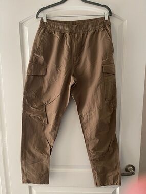 Nike Tan Cargo Joggers - Utility Pocket Pants